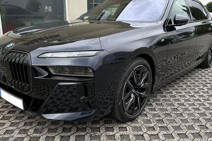 BMW 740 8.838 km 109.999 &euro; Erlensee 63526