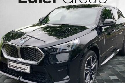 BMW iX2 19.003 km 47.990 &euro; Frankfurt 60314