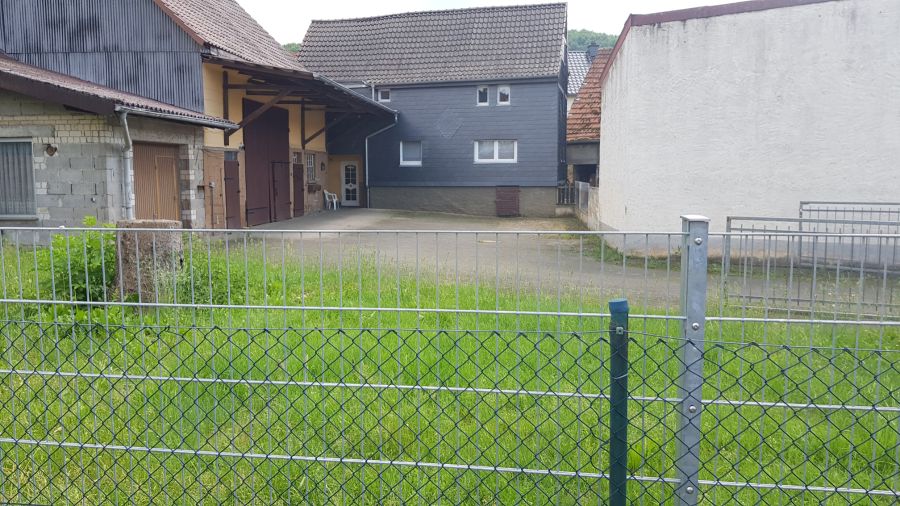 Provisionsfrei* Charmante Hofreite mit Scheune und Garage in Ranstadt - OT - Einfamilienhaus Ranstadt | Angebot:23263020