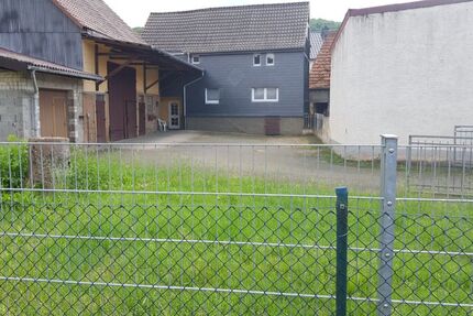 Provisionsfrei* Charmante Hofreite mit Scheune und Garage in Ranstadt - OT - Haus Ranstadt | Angebot:23263020