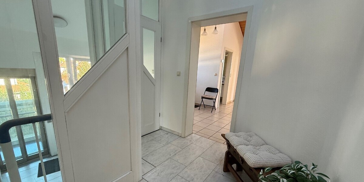 Oberursell-Bommersheim: Wohnen über den Dächern von Oberursel - mit 3 Terrassen - Etagenwohnung Oberursel | Angebot:27717690