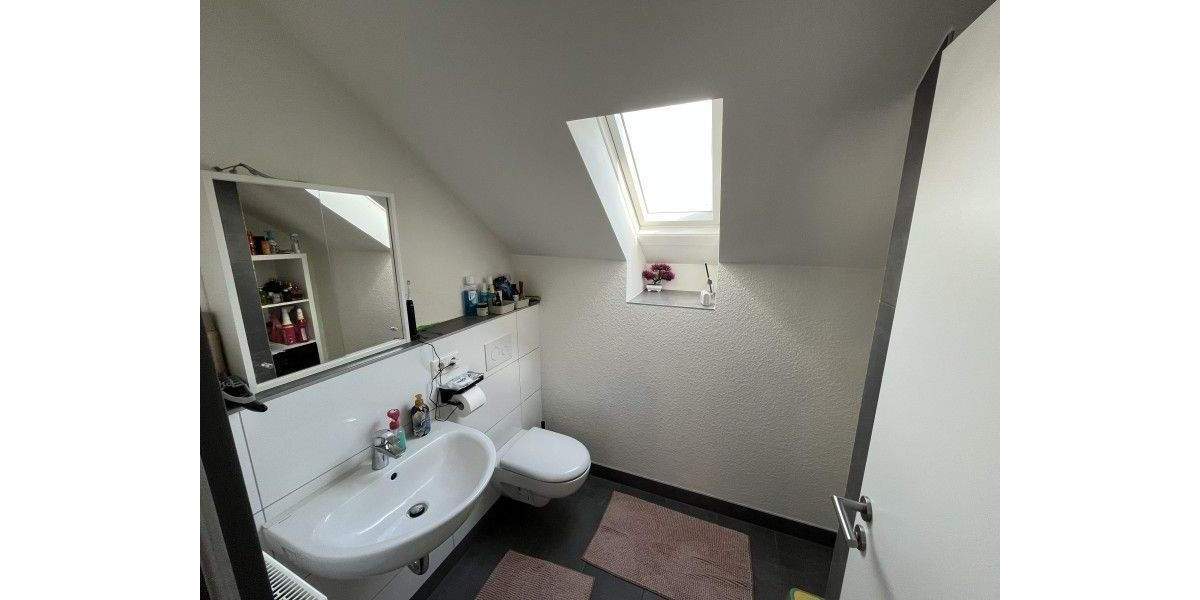 Etagenwohnung Hanau Steinheim - 2 Zimmer, 47 m&sup2;, 670&euro; | Angebot:25916333