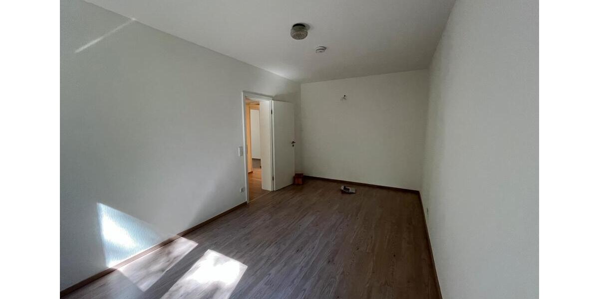 Etagenwohnung Bad Homburg vor der Höhe Gonzenheim - 3 Zimmer, 69 m&sup2;, 315.000&euro; | Angebot:26818564