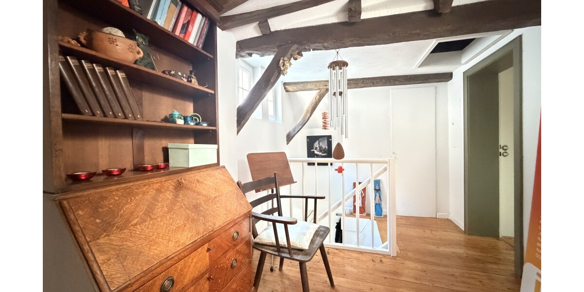 *Charmante Wohnungsalternative - Kleinod im Herzen von Kronberg* - Etagenwohnung Kronberg | Angebot:25853528