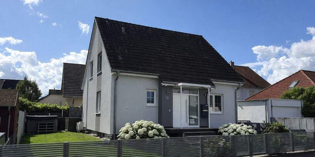 Einfamilienhaus Bruchköbel - 5 Zimmer, 157 m&sup2;, 749.000&euro; | Angebot:25729724