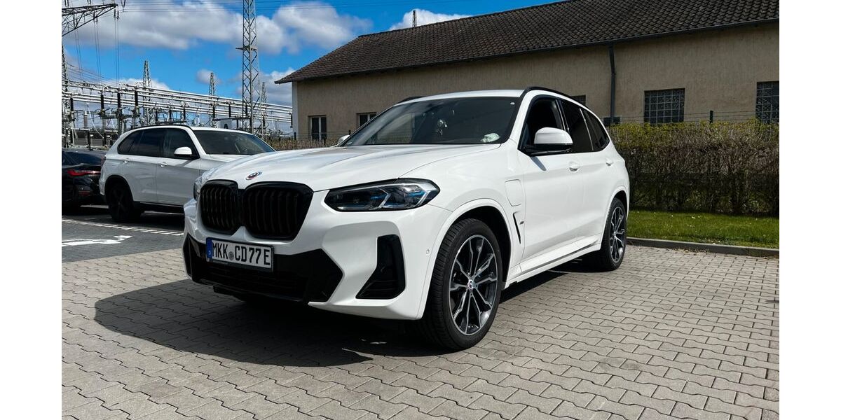 BMW X3 52.000 km 37.900 &euro; Schöneck 61137