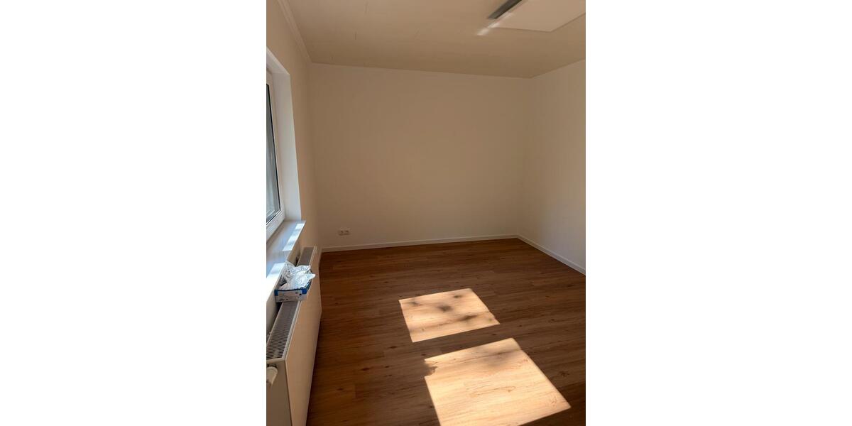 Bungalow Langen (Hessen) - 5 Zimmer, 120 m&sup2;, 2.200&euro; | Angebot:27620697