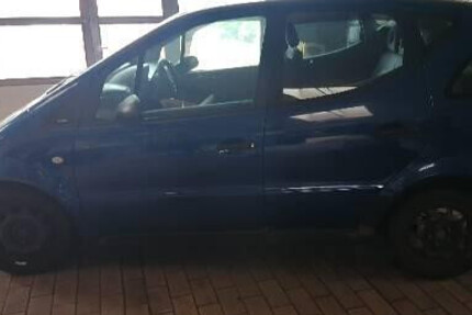 Mercedes-Benz A-Klasse 173.000 km 1.500 &euro; Glauburg 63695