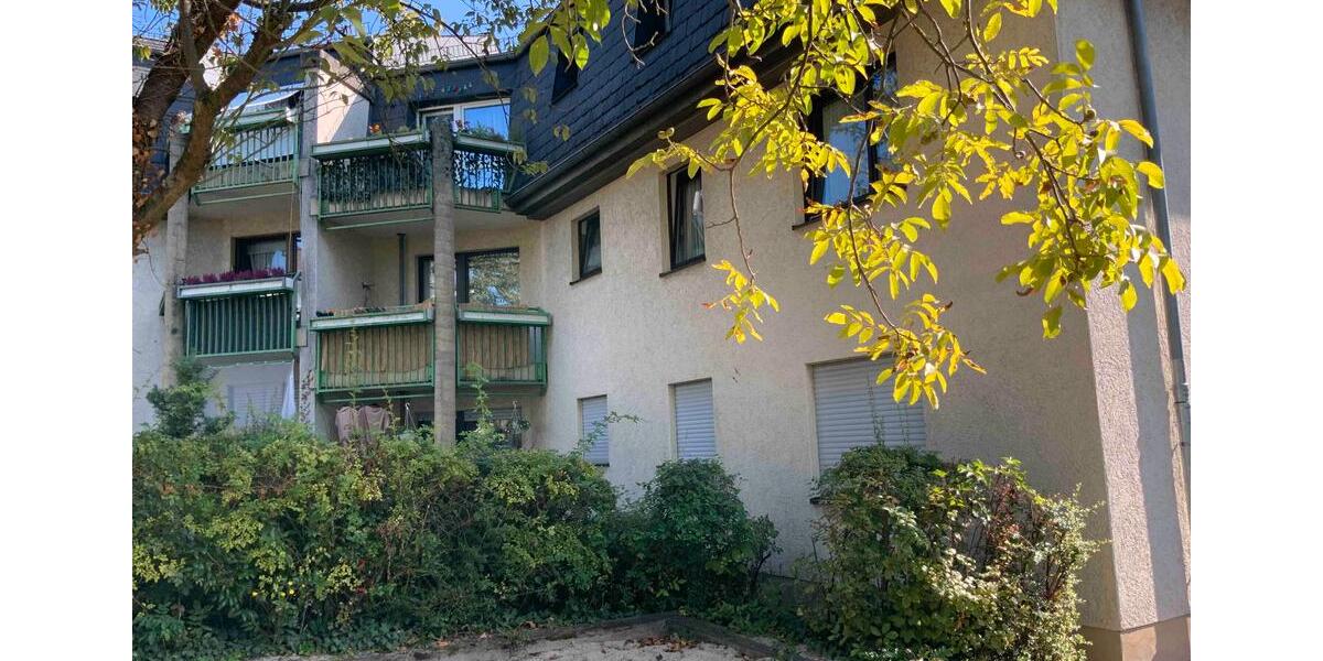 Etagenwohnung Bad Homburg vor der Höhe Gonzenheim - 4 Zimmer, 83 m&sup2;, 883&euro; | Angebot:26427017