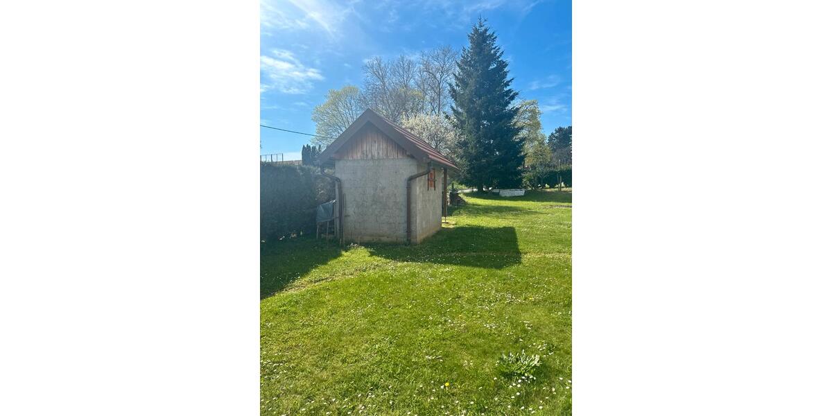 Einfamilienhaus Friedberg (Hessen) - 6 Zimmer, 250 m&sup2;, 400.000&euro; | Angebot:26052883