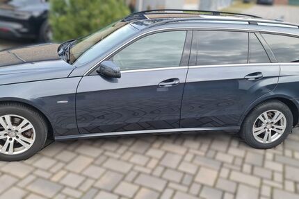 Mercedes-Benz E 220 100.030 km 14.500 &euro; Bad Soden 65812
