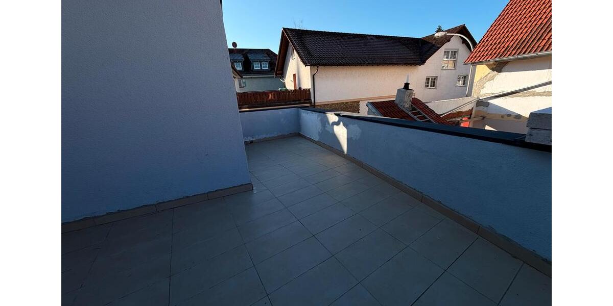 Etagenwohnung Freigericht - 3 Zimmer, 90 m&sup2;, 1.150&euro; | Angebot:26020961