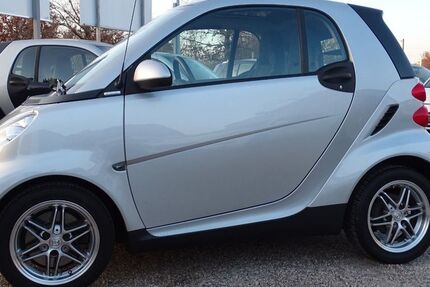 Smart ForTwo 67.500 km 6.200 &euro; Rodgau / Nieder-Roden 63110