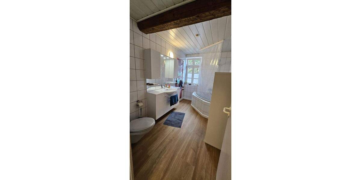 Mehrfamilienhaus, Wohnhaus Langen - 1 Zimmer, 250 m&sup2;, 550&euro; | Angebot:25659080
