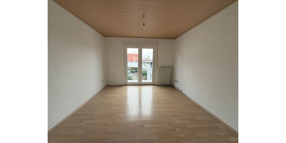 Etagenwohnung Maintal - 3 Zimmer, 80 m&sup2;, 900&euro; | Angebot:26421121