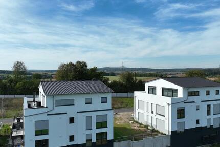 Haus Gründau - 4 Zimmer, 140 m&sup2;, 1.990&euro; | Angebot:23711959