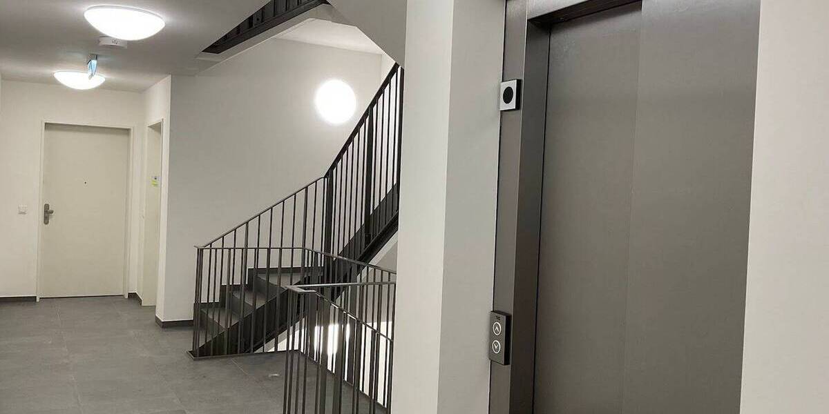 Etagenwohnung Bad Homburg vor der Höhe Ober-Eschbach - 4 Zimmer, 100 m&sup2;, 1.790&euro; | Angebot:26885939