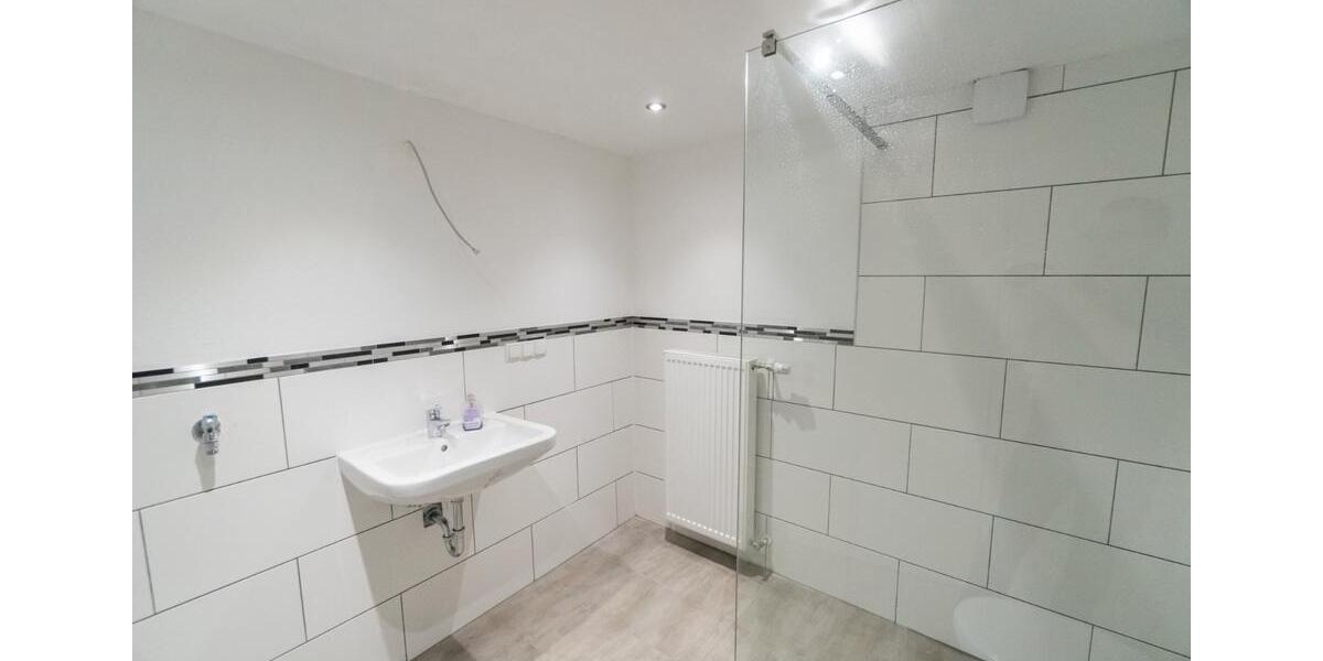 Erdgeschoßwohnung Linsengericht - 2 Zimmer, 63 m&sup2;, 700&euro; | Angebot:27622043