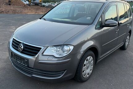 VW Touran 258.774 km 1.950 &euro; Biebergemünd-Kassel 63599