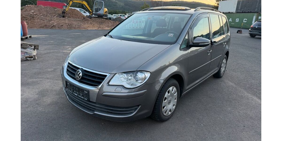 VW Touran 258.774 km 1.950 &euro; Biebergemünd-Kassel 63599