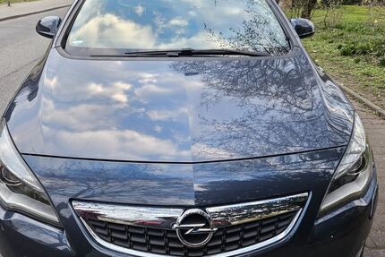 Opel Astra 196.000 km 2.800 &euro; Frankfurt 65936