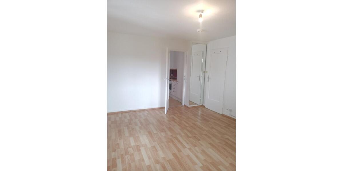 Etagenwohnung Frankfurt am Main Nordend Ost - 2 Zimmer, 80 m&sup2;, 1.250&euro; | Angebot:25839300
