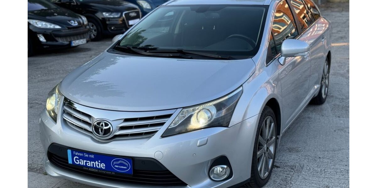 Toyota Avensis 170.000 km 11.999 &euro; Frankfurt am Main 60386