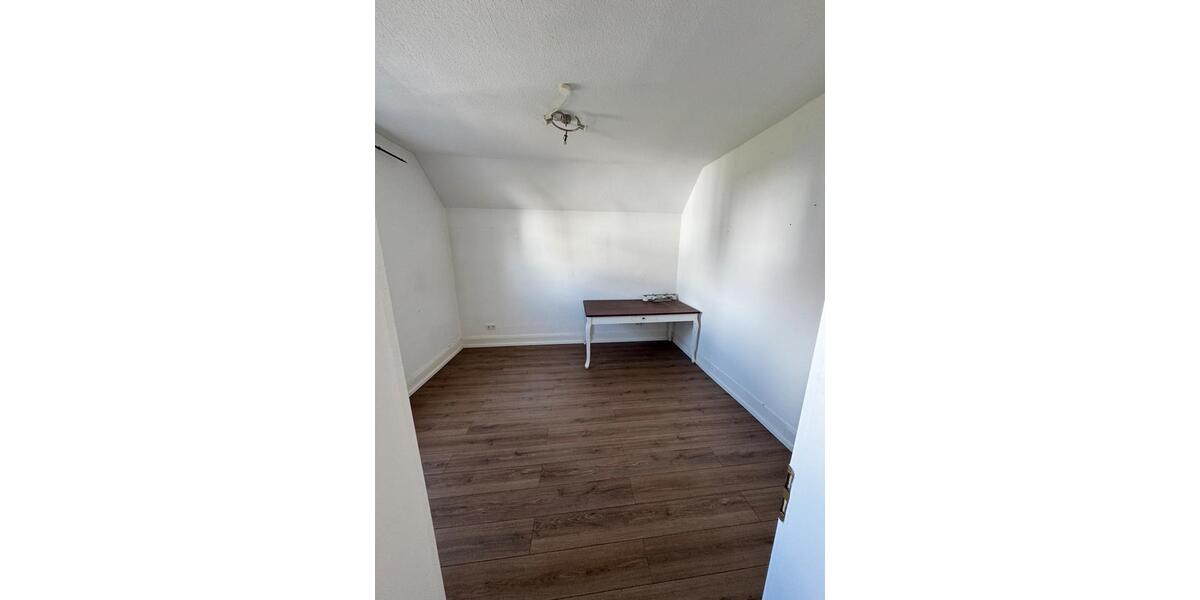 Maisonettenwohnung Oberursel (Taunus) - 4 Zimmer, 75 m&sup2;, 1.400&euro; | Angebot:25883086