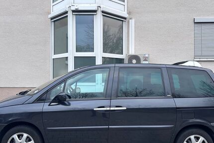 Peugeot 807 176.626 km 3.999 &euro; Sulzbach 65843