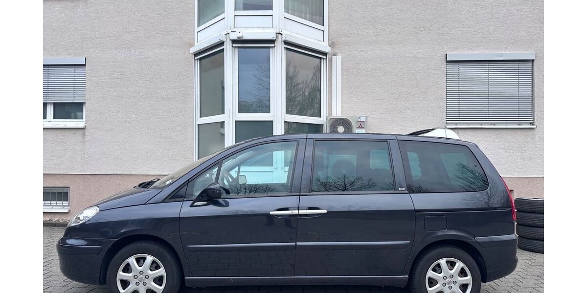 Peugeot 807 176.626 km 3.999 &euro; Sulzbach 65843