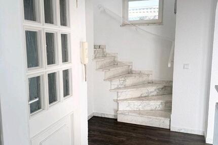 Wohnung Friedrichsdorf - 3 Zimmer, 92 m&sup2;, 1.600&euro; | Angebot:26041321