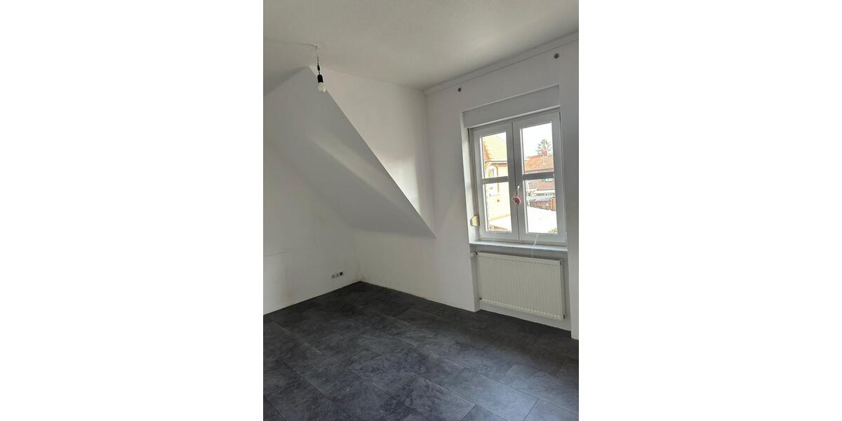 Doppelhaushälfte Frankfurt am Main Sindlingen - 3 Zimmer, 75 m&sup2;, 390.000&euro; | Angebot:25408175