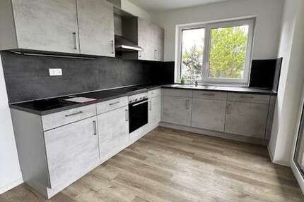 Wohnung Frankfurt Bonames - 2 Zimmer, 85 m&sup2;, 1.400&euro; | Angebot:25755525