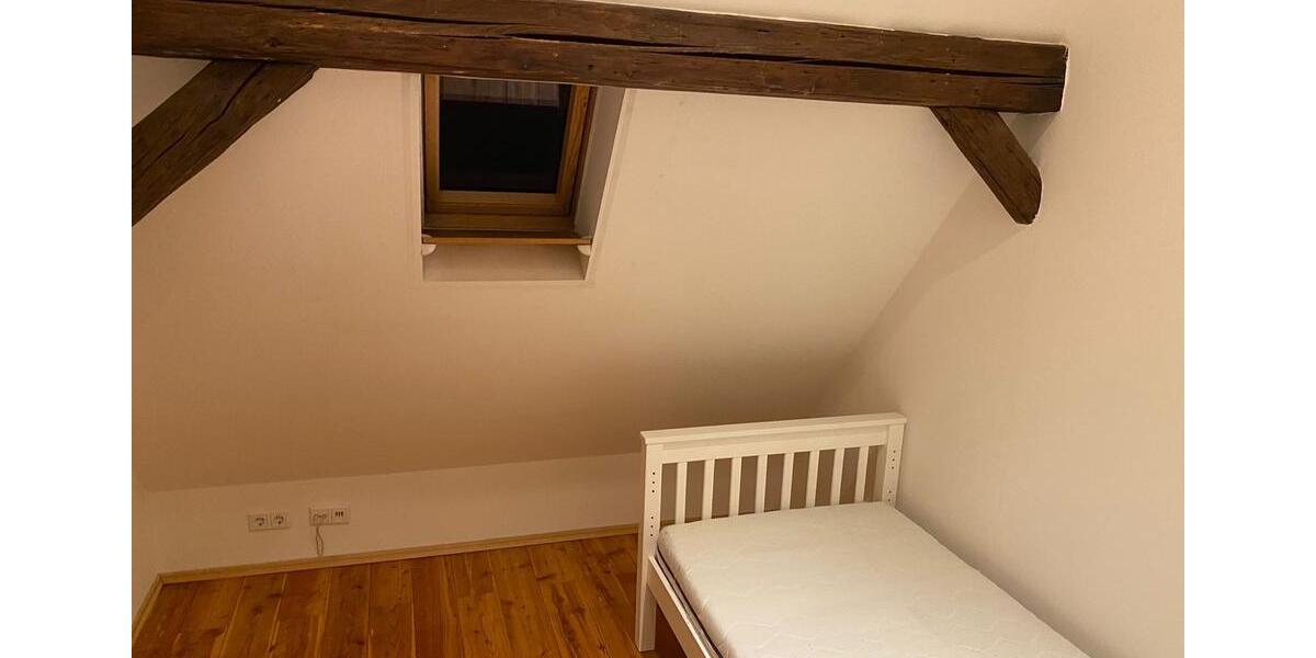 Einfamilienhaus Frankfurt am Main Mitte-West - 5 Zimmer, 115 m&sup2;, 1.900&euro; | Angebot:25901037