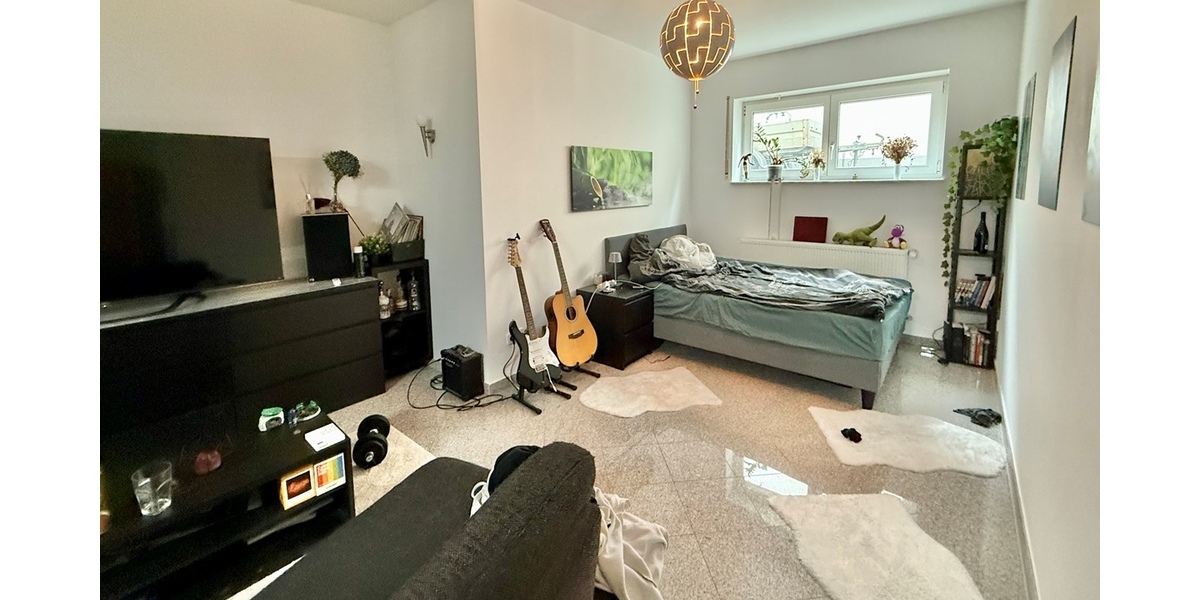 Neu-Isenburg-Buchenbusch: Toplage am Bebauungsrand! Mehrgenerationenhaus mit Traumgrundstück! - Zweifamilienhaus Neu-Isenburg Isenburg | Angebot:25264725