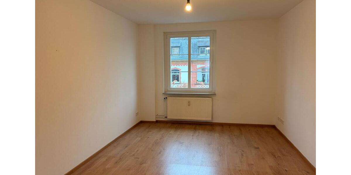 Etagenwohnung Frankfurt am Main Bockenheim - 3 Zimmer, 80 m&sup2;, 1.590&euro; | Angebot:25755743