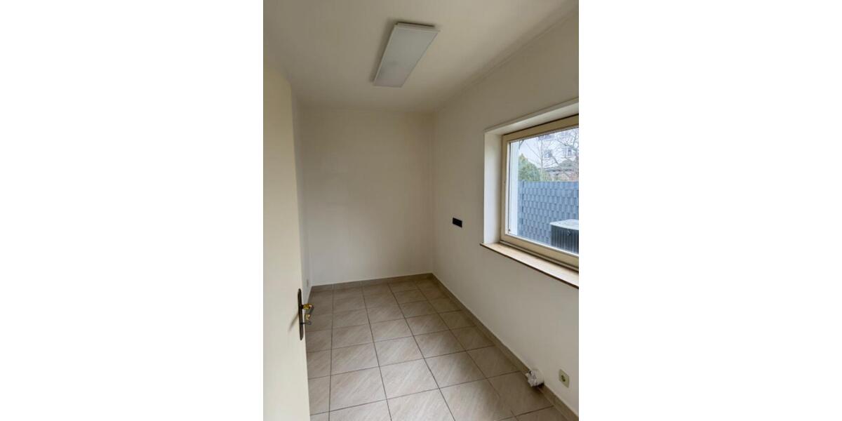 Etagenwohnung Mainaschaff - 3.5 Zimmer, 120 m&sup2;, 1.400&euro; | Angebot:25436640