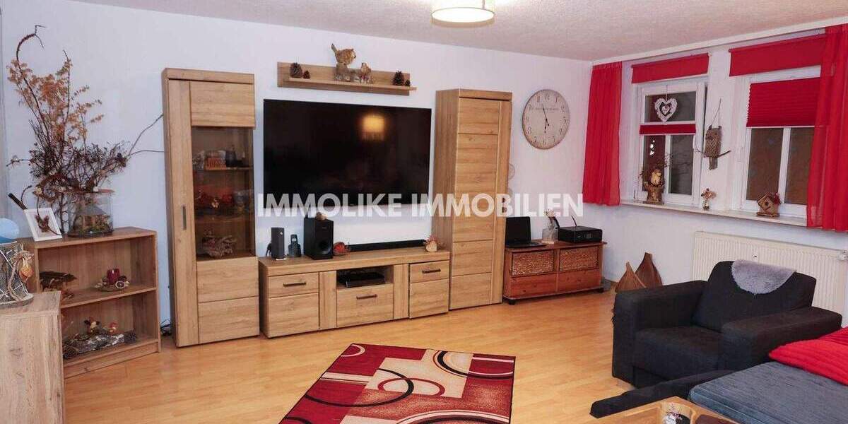Mehrfamilienhaus, Wohnhaus Gelnhausen - 9 Zimmer, 242 m&sup2;, 399.000&euro; | Angebot:25667614