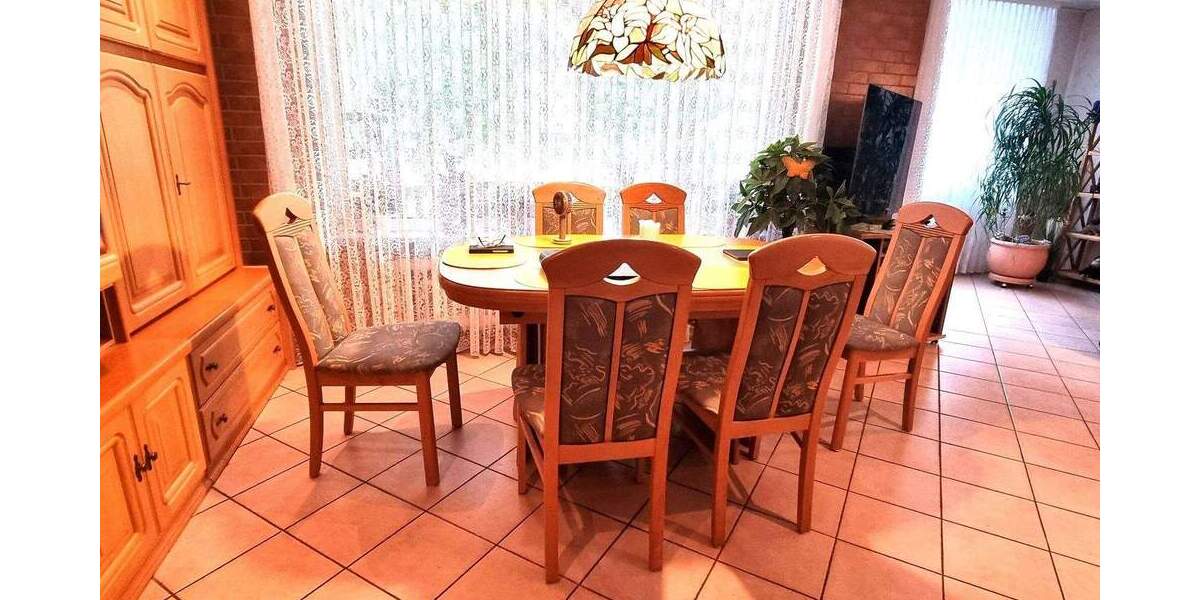 Mehrfamilienhaus, Wohnhaus Neu-Isenburg Isenburg - 6 Zimmer, 172 m&sup2;, 649.000&euro; | Angebot:25685581