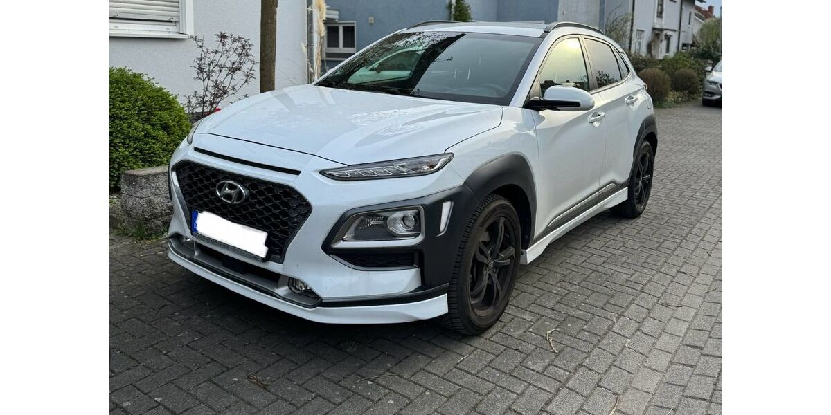 Hyundai KONA 63.000 km 20.000 &euro; Schöneck 61137