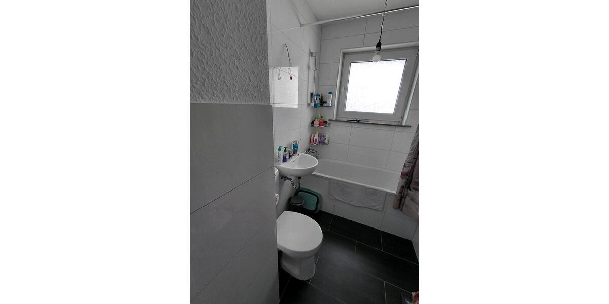 Etagenwohnung Frankfurt am Main Ginnheim - 4 Zimmer, 69 m&sup2;, 1.150&euro; | Angebot:27630664