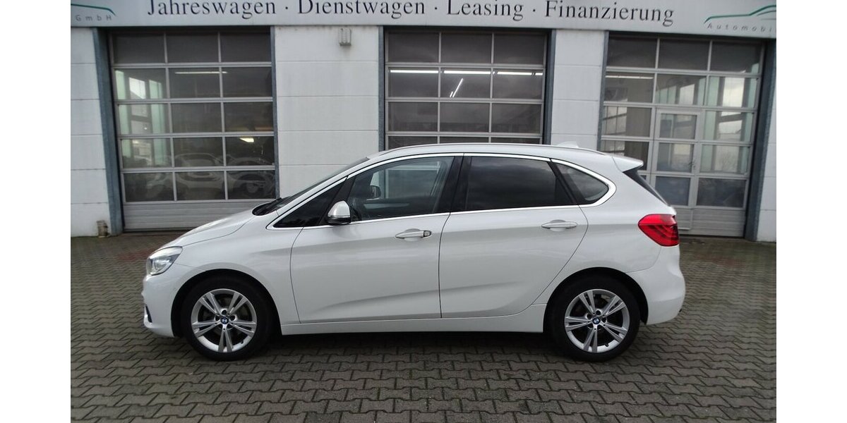 BMW 218 Active Tourer d Panoramadach, Leder, LED Schei 114.982 km 14.990 &euro; Rodgau 63110