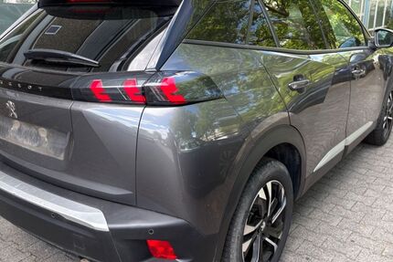 Peugeot 2008 174.503 km 12.138 &euro; Frankfurt am Main 60389