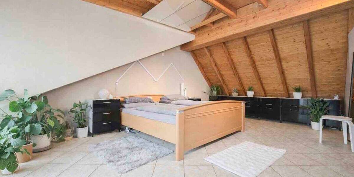 Mehrfamilienhaus, Wohnhaus Schöneck Büdesheim - 8 Zimmer, 230 m&sup2;, 565.000&euro; | Angebot:26790872
