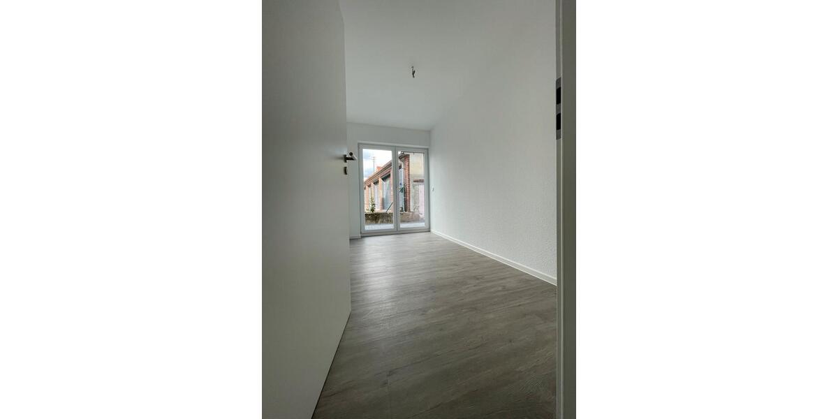 Erdgeschoßwohnung Frankfurt am Main Sossenheim - 3 Zimmer, 69 m&sup2;, 1.550&euro; | Angebot:26427772