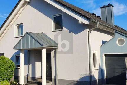 Haus Hanau Kesselstadt - 7 Zimmer, 240 m&sup2;, 949.000&euro; | Angebot:26878702
