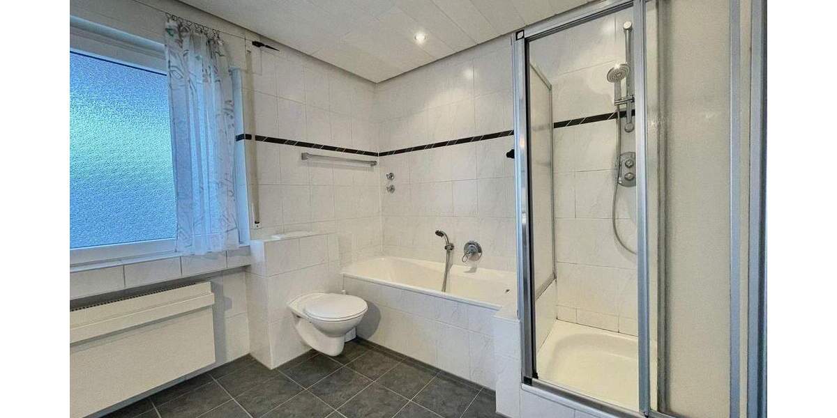 Einfamilienhaus Friedrichsdorf Seulberg - 8 Zimmer, 174 m&sup2;, 699.000&euro; | Angebot:25824681