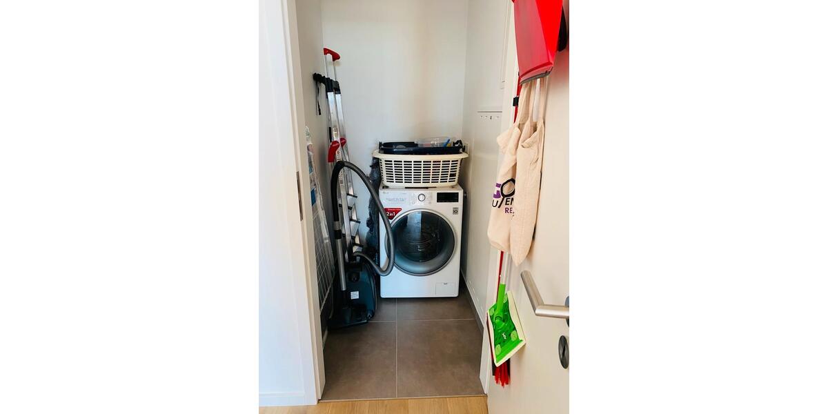 Etagenwohnung Offenbach am Main Bieberer Berg - 2 Zimmer, 80 m&sup2;, 2.190&euro; | Angebot:26116165