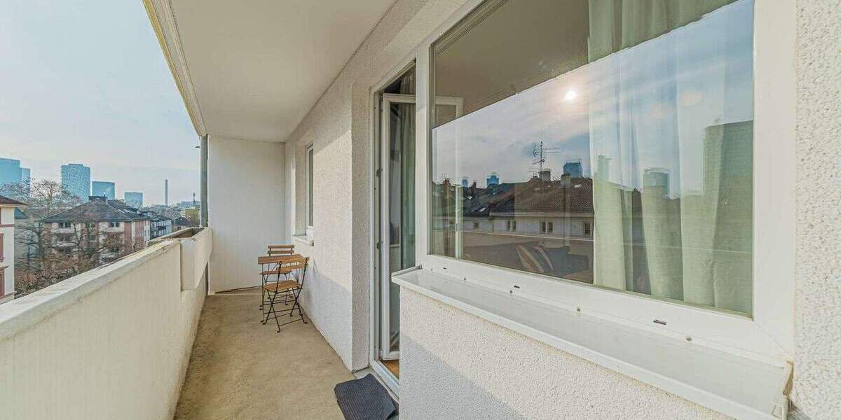 Etagenwohnung Frankfurt am Main Westend-Süd - 2 Zimmer, 66 m&sup2;, 2.595&euro; | Angebot:25661903