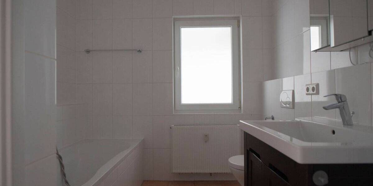 Etagenwohnung Friedrichsdorf - 3 Zimmer, 85 m&sup2;, 345.000&euro; | Angebot:25929522